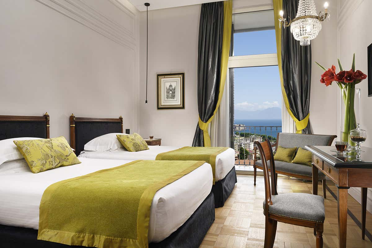 Una delle confortevoli stanze Grand Hotel Parker’s, storia di uno scienziato che si scoprì albergatore