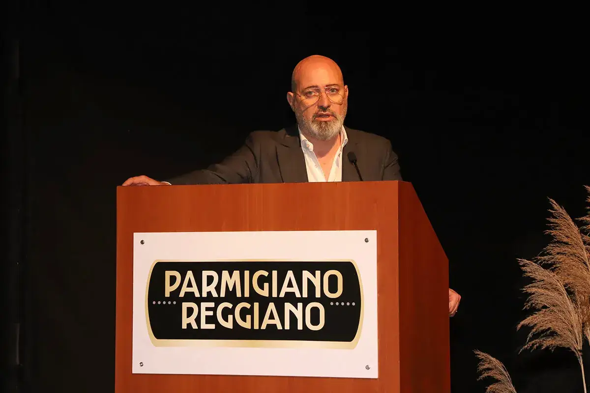 Stefano Bonaccini Parmigiano Reggiano, la produzione continua a crescere:&nbsp; 10,6% negli ultimi 4 anni