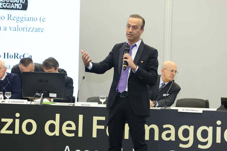 Nicola Bertinelli (Parmigiano Reggiano da record Nel 2019 38,4 milioni di euro di ricavi) Nicola Bertinelli (Parmigiano Reggiano da record Nel 2019 38,4 milioni di euro di ricavi)
