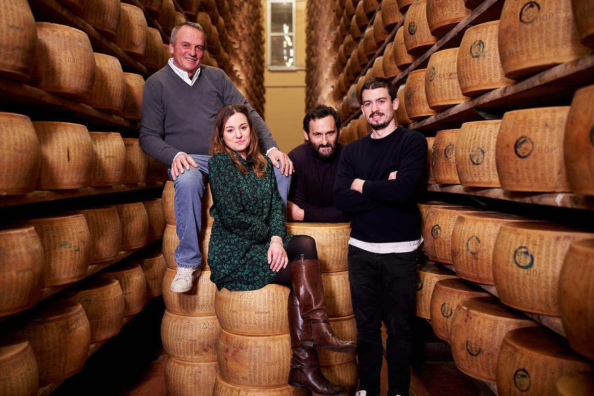 La famiglia Gennari La Nazionale del Parmigiano Reggiano in campo per la solidariet&agrave;