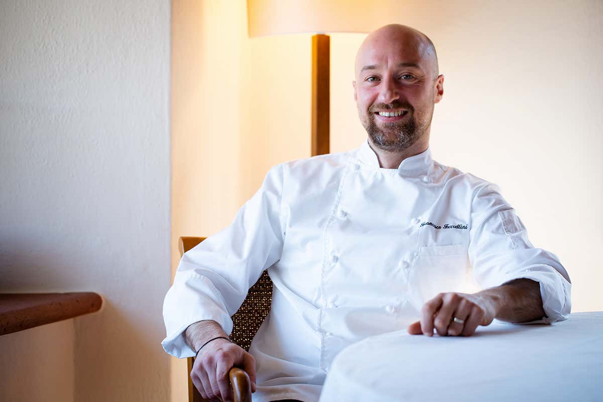 Il Visibìlio riparte da Ferrettini: menu al buio e il Chianti dentro Fontanelle Estate