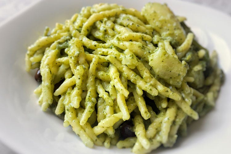(Pasta Pesto Day Il piatto simbolo ligure aiuta Genova)