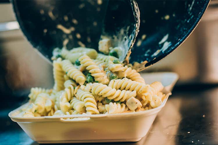 Asporto e consegne, un'occasioneper celebrare la Dieta Mediterranea