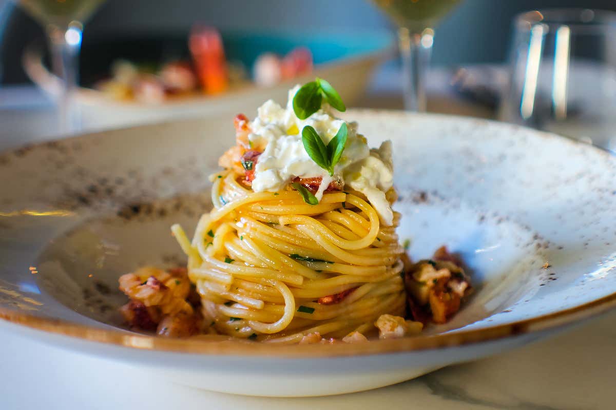 Dalle osterie ai ristoranti fine dining: la pasta è un piatto che unisce tutti Dalle osterie ai ristoranti fine dining: la pasta è un piatto che unisce tutti