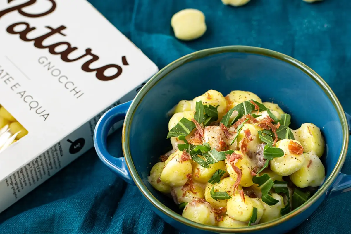 Il business &egrave; costituito dai marchi il Pastaio e Patar&ograve;&nbsp; Gli gnocchi Patar&ograve; venduti al newyorkese The Riverside Company