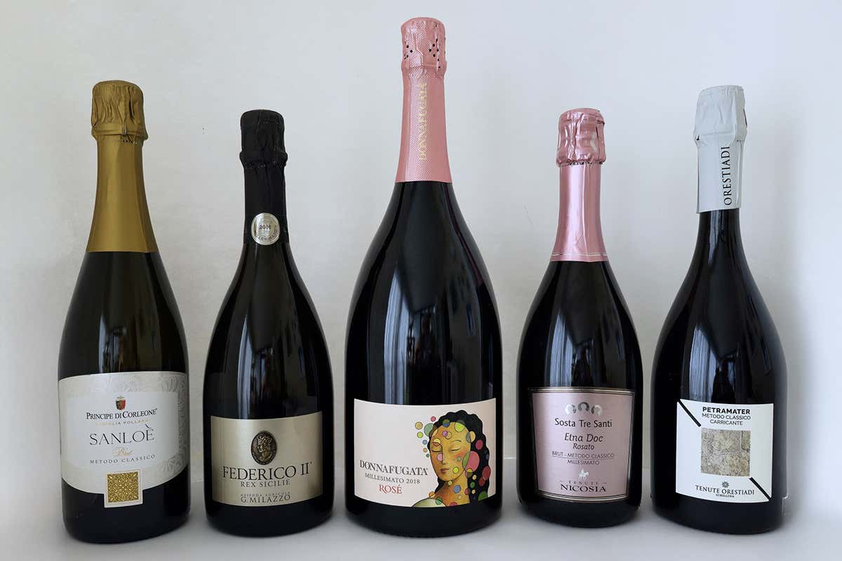 Bollicine di Sicilia: cinque Metodo Classico per brindare durante le feste Bollicine di Sicilia: cinque Metodo Classico per brindare durante le feste