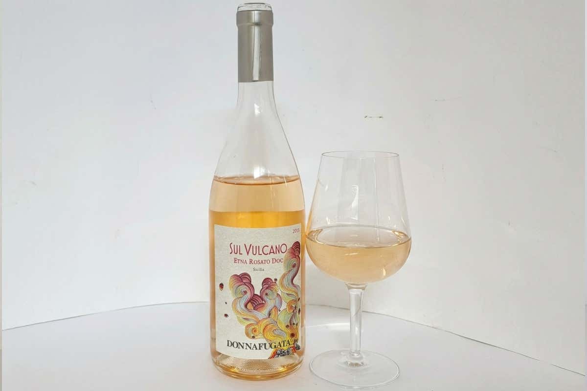 Sul Vulcano 2025 Etna Rosato Doc di Donnafugata