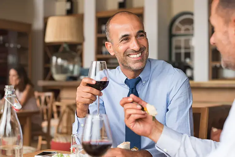 Torna voglia di convivialit&agrave; e fuori casa Di cosa hanno pi&ugrave; voglia gli italiani? Di mangiare fuori casa