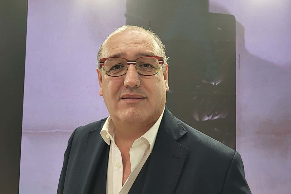 La funzionalità e lo stile di stampi e contenitori Pavoni ispira gli chef