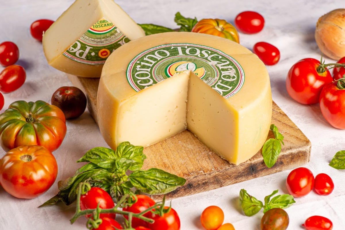 Pecorino Toscano Dop, un formaggio storico Pecorino toscano: buono sano e sempre più tracciabile col cellulare