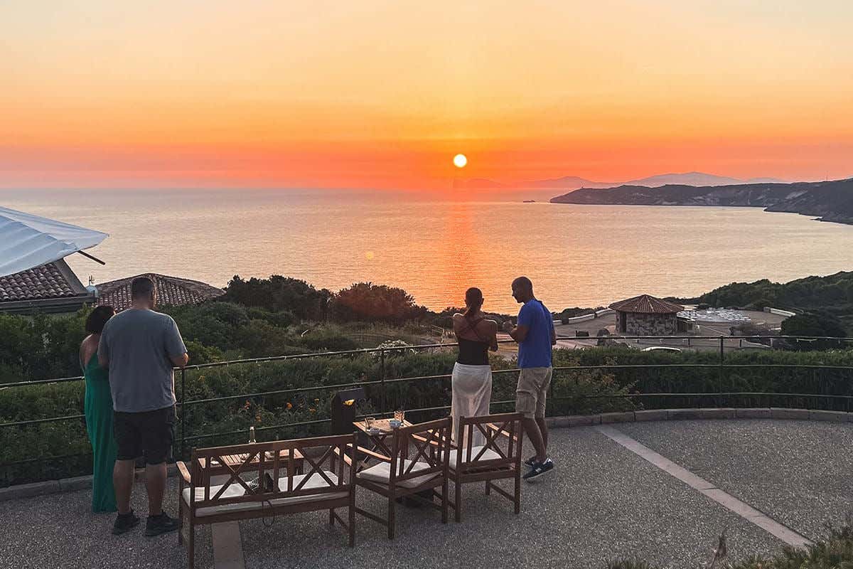 PedrAmare, vista mare e vera cucina di territorio tra Alghero e Bosa PedrAmare, vista mare e vera cucina di territorio tra Alghero e Bosa