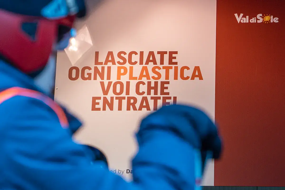 La campagna Pejo Plastic Free &egrave; partita a novembre 2019 Pejo Plastic Free, fase due: in inverno l'80% degli hotel dir&agrave; addio alla plastica