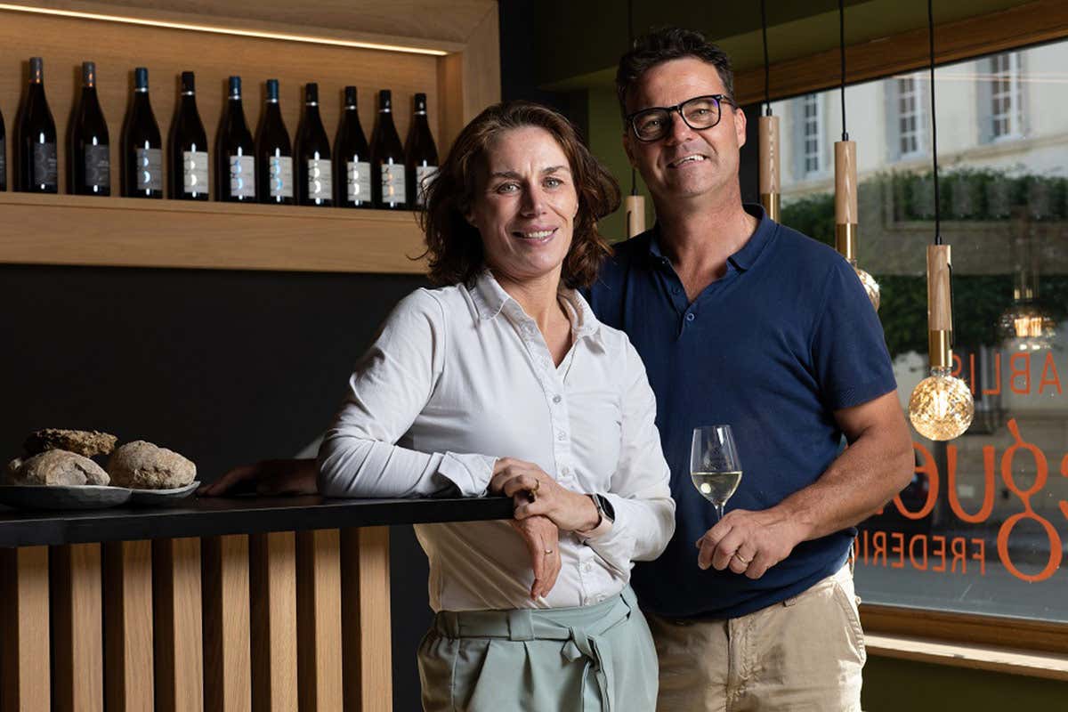 Céline e Frédéric Gueguen Pellegrini Spa, un 2021 da record: quasi 20 milioni di fatturato Céline e Frédéric Gueguen Pellegrini Spa, un 2021 da record: quasi 20 milioni di fatturato