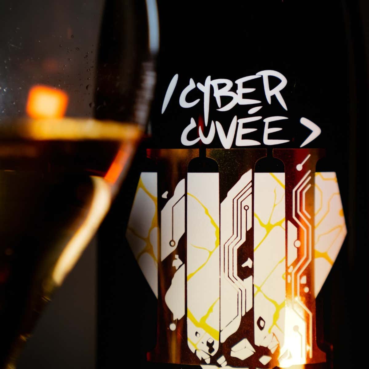 Il progetto Cyber Cuvée Mission 3 è affidato alla direzione creativa di  Teo KayKay