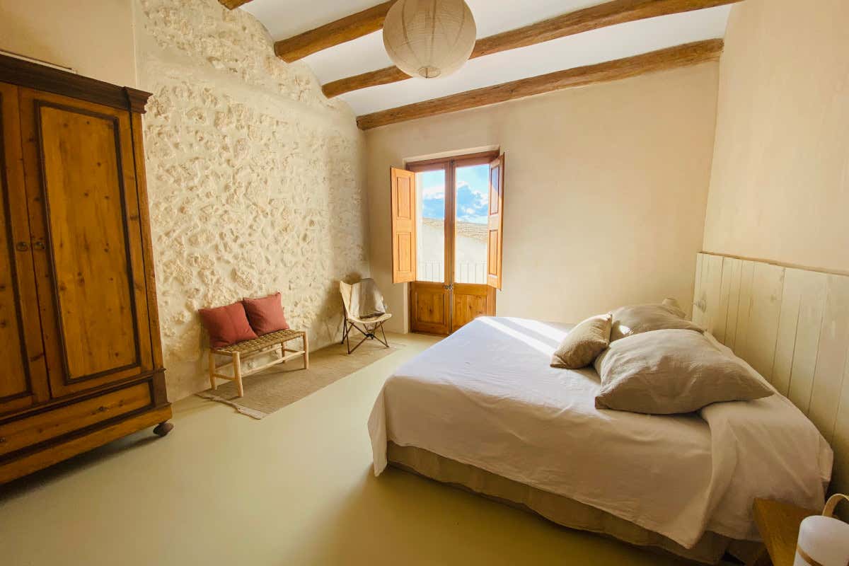 Viaggio fra le vigne del Penedès, la terra del Cava vicino a Barcellona Viaggio fra le vigne del Penedès, la terra del Cava vicino a Barcellona