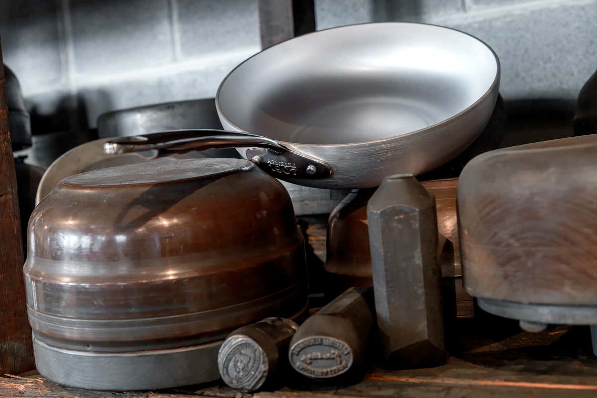 Come l’evoluzione delle pentole ha cambiato la cucina professionale nel tempo Come l’evoluzione delle pentole ha cambiato la cucina professionale nel tempo