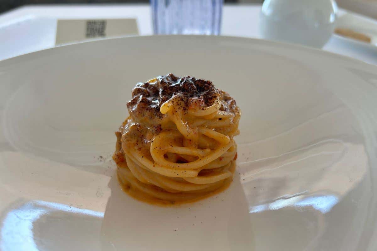 Pepe Nero, a Capodimonte nuova rotta con lo chef Salvo Cravero