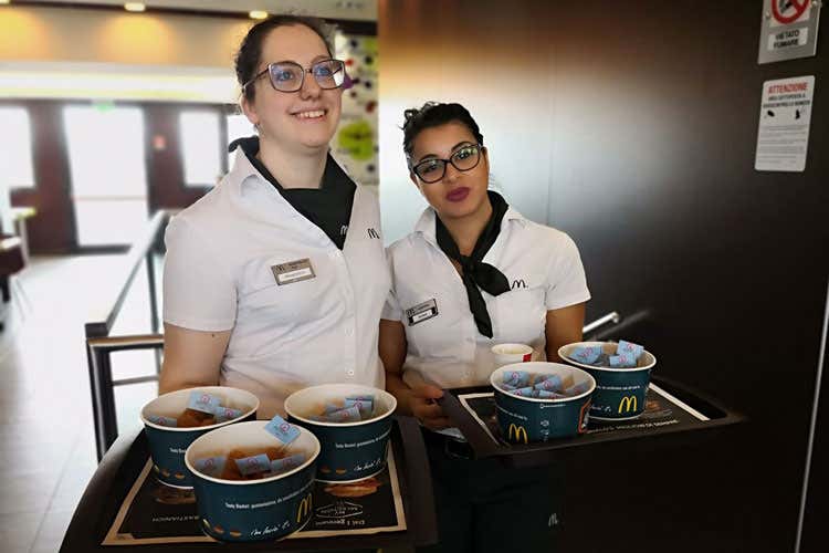 (Le pepite di Asiago nei McDonald’s veneti La collaborazione prosegue fino a ottobre) (Le pepite di Asiago nei McDonald’s veneti La collaborazione prosegue fino a ottobre)