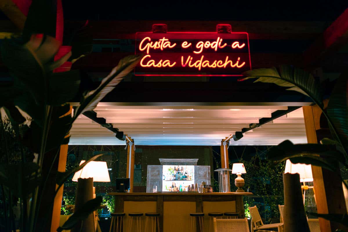 L'area lounge bar di Casa Vidaschi è chiamata Il Pergolato 