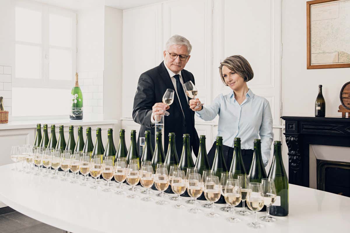 La vendemmia-lampo di Perrier-Jouët che sta sorprendendo la Champagne La vendemmia-lampo di Perrier-Jouët che sta sorprendendo la Champagne