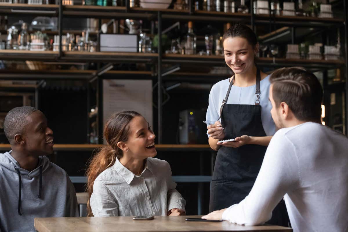 Bar dell’Agenzia dell’Entrate non emette scontrini Cursano: «Situazione ben più grave»