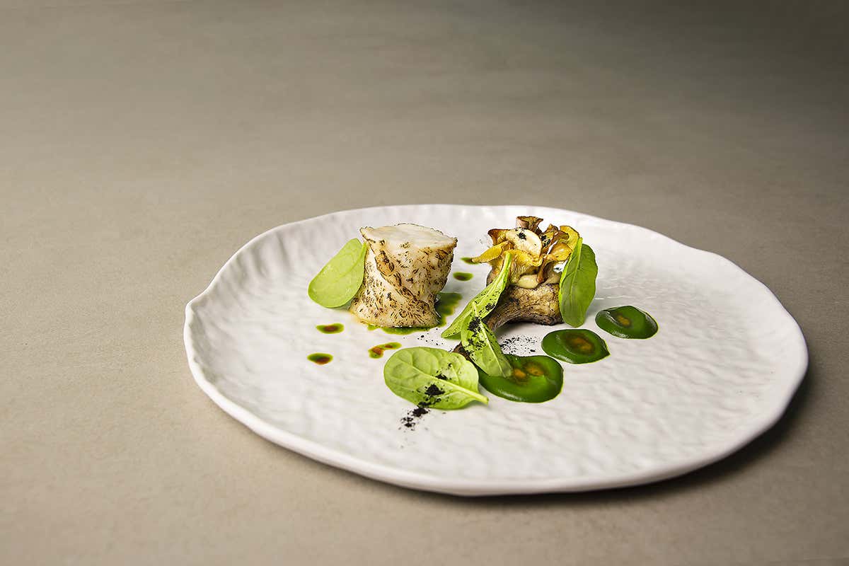 Pescatrice BBQ con carciofo glassato Tutta l’arte di Luca Landi nel nuovo menu de Il Lunasia