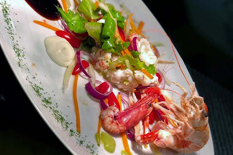 Il ristorante &egrave; vocato alla cucina di pesce (Il pesce fresco di Fabio Biondi in tavola al Sunrise Restaurant)