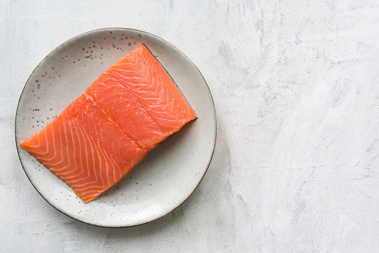 Il salmone norvegese - Pesce norvegese, niente crisi:nel 2020 aumenta l'export