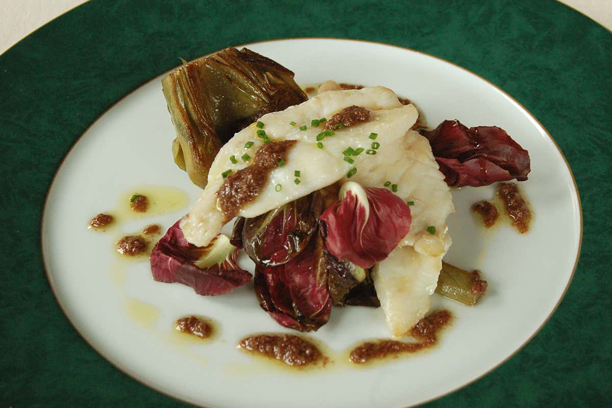 Pesce San Pietro con radicchio e carciofi San Pietro, pesce saporito ideale per tante ricette