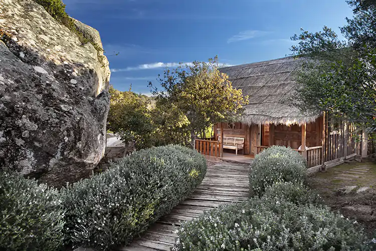 Il Petra Segreta &egrave; una spa a cielo aperto Riapre il Petra Segreta resort tra spa all&rsquo;aperto e picnic in barca