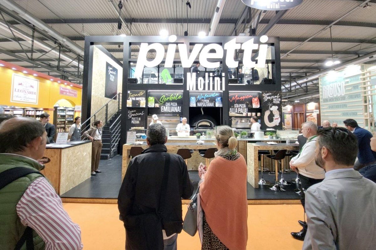 Molini Pivetti con Vincenzo Iannucci per la Linea Special, le farine per ogni tipologia di pizza