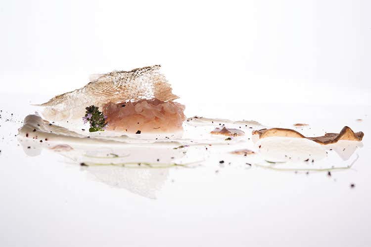 Temolo, mela, robiola di capra e pepe di montagna di Fabrizia Meroi - Il 14 febbraio di Veuve Clicquot si passa tra vino e ricette stellate