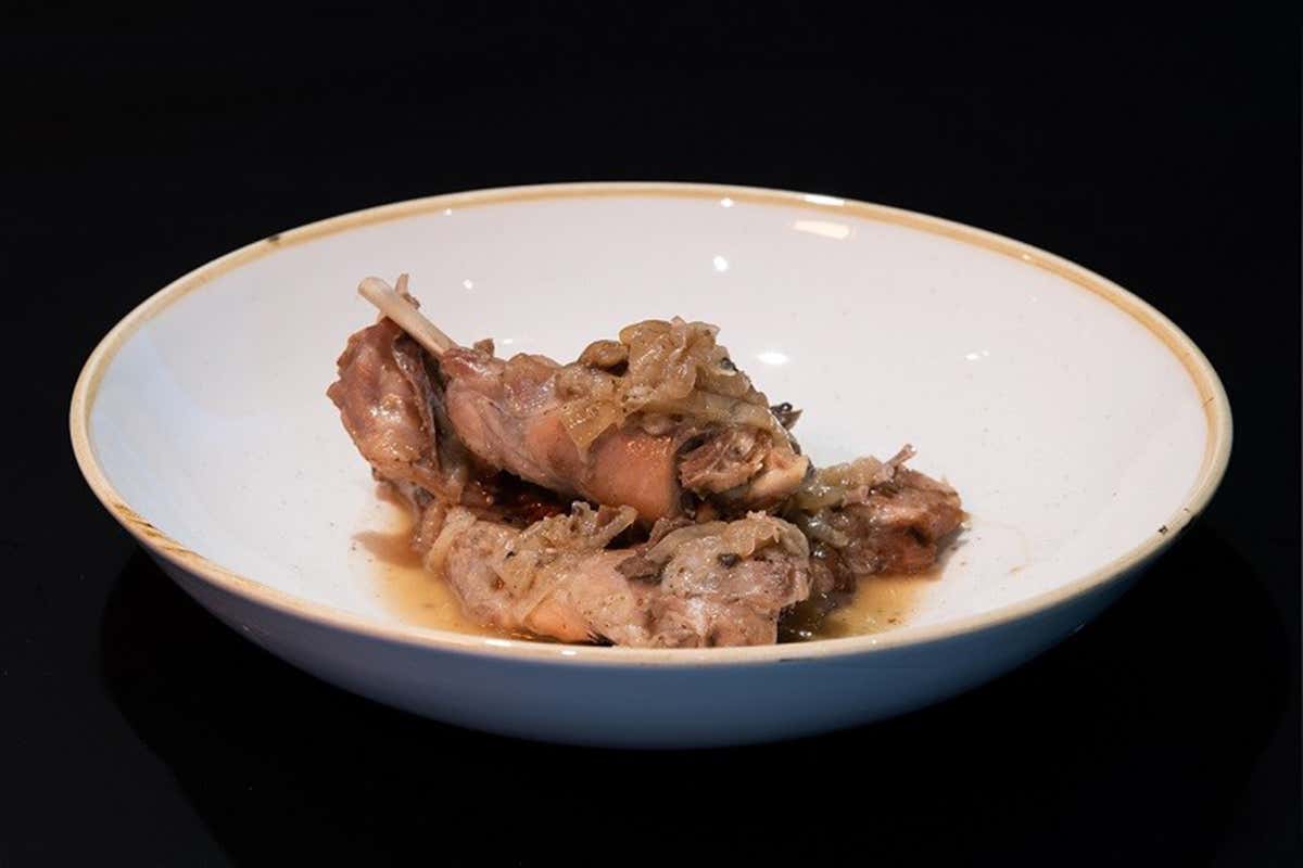 Coniglio alla cacciatora Oltre il negozio di quartiere: a Roma Carne e Bottega