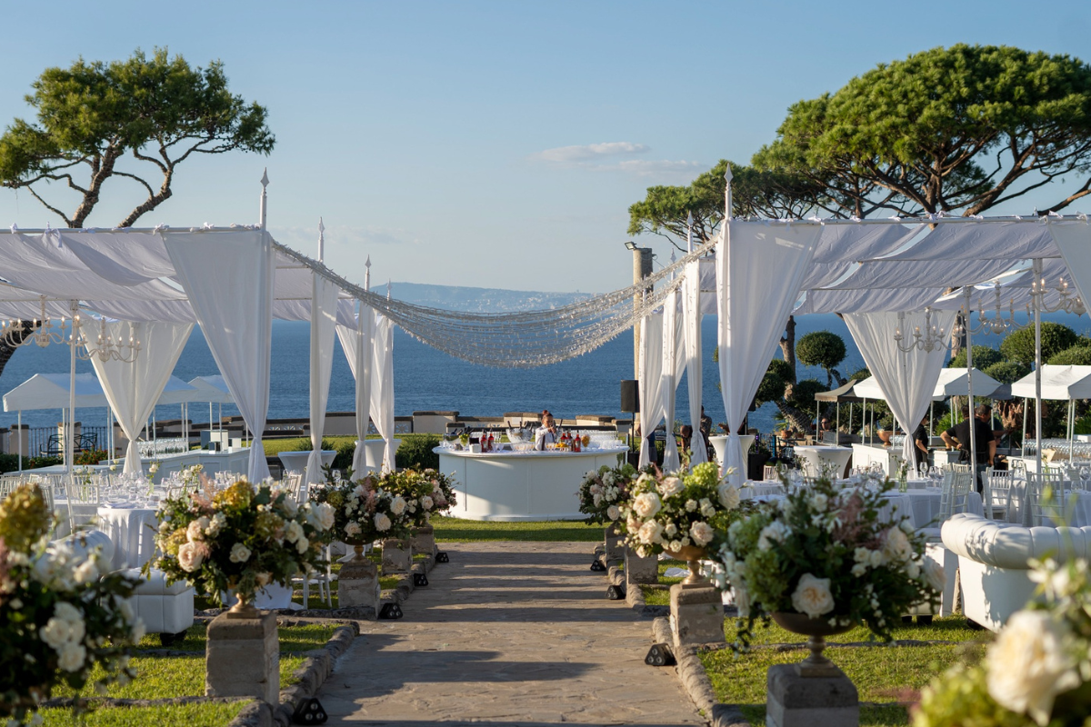 Guida Michelin Italia 2024: Niederkofler nella storia, da 0 a tre stelle. Mellino la sorpresa del sud Guida Michelin Italia 2024: Niederkofler nella storia, da 0 a tre stelle. Mellino la sorpresa del sud