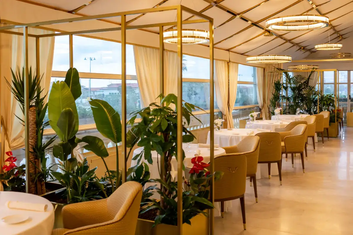 Rivoluzione a Viareggio: il Grand Hotel Principe di Piemonte non chiude per l'inverno