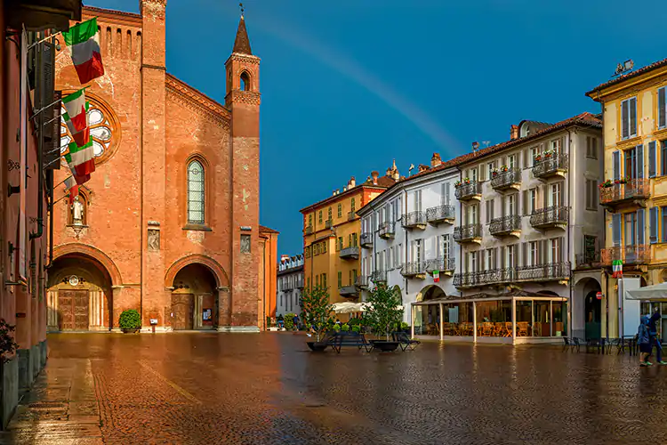 Il iemonte pronto varare misure per le feste di Pasqua No a seconde case e supermercati chiusi Nuove strette di Pasqua in Piemonte