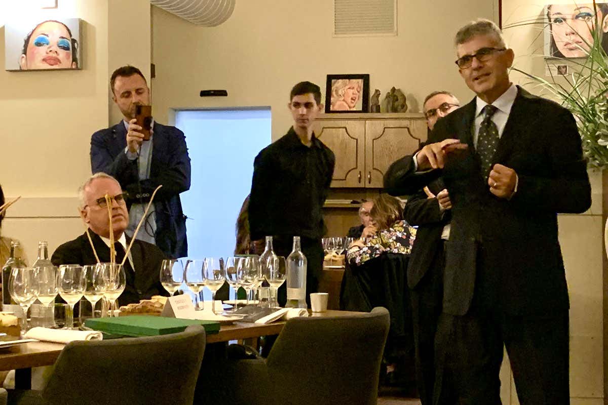 A James Suckling il premio dell'Istituto Grandi Marchi