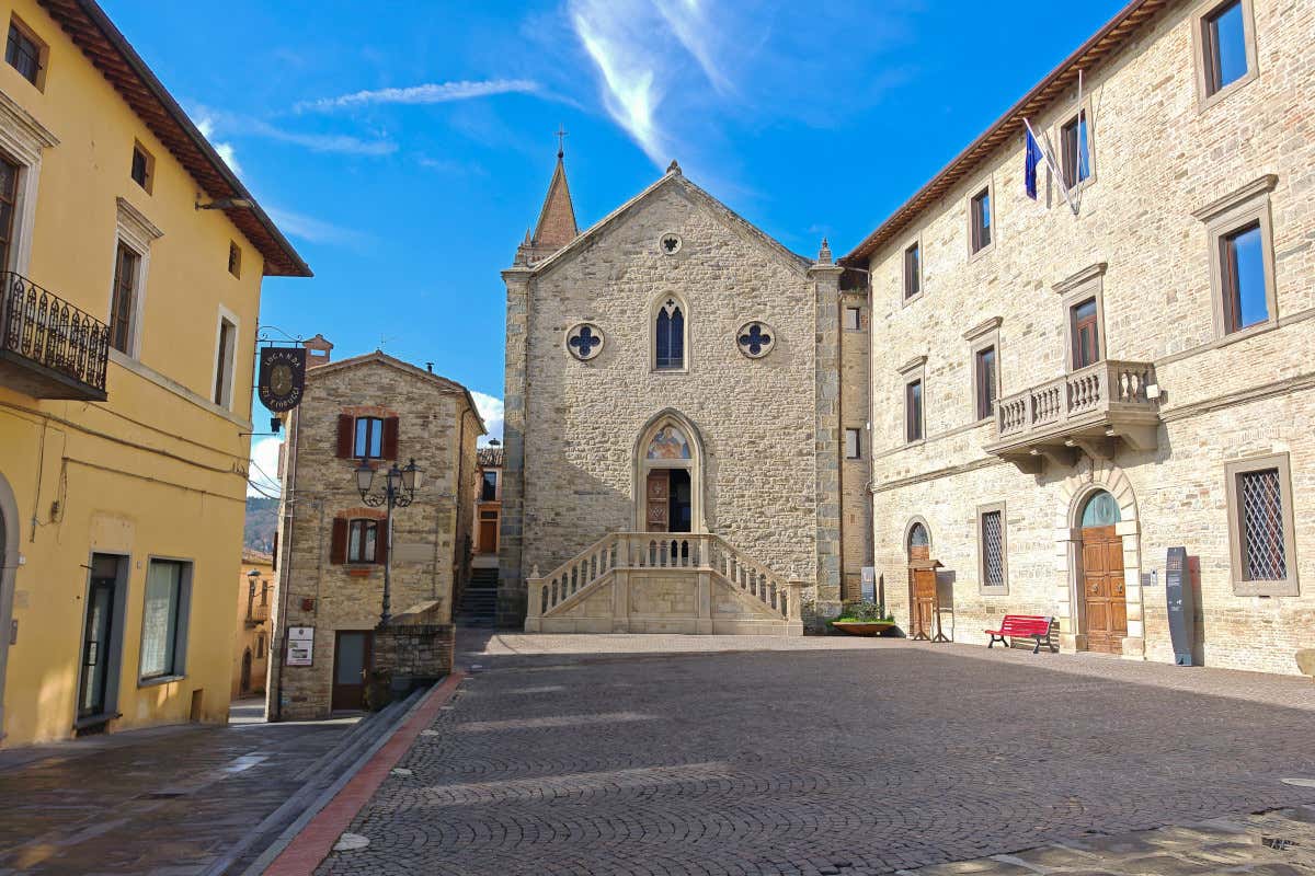 Il borgo di Pietralunga