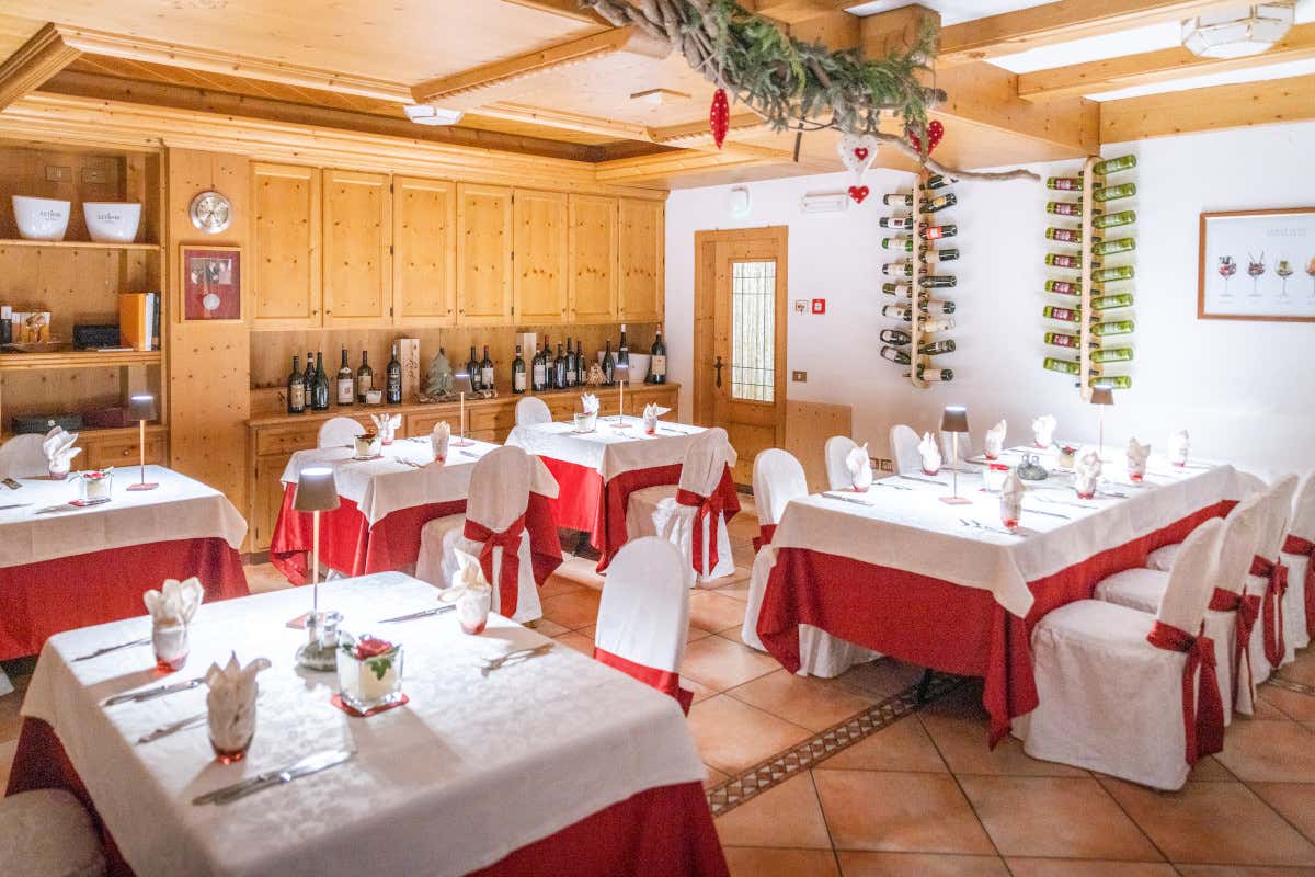 Niente code, niente sci: il resort in Trentino che ribalta l’idea di vacanza invernale Niente code, niente sci: il resort in Trentino che ribalta l’idea di vacanza invernale