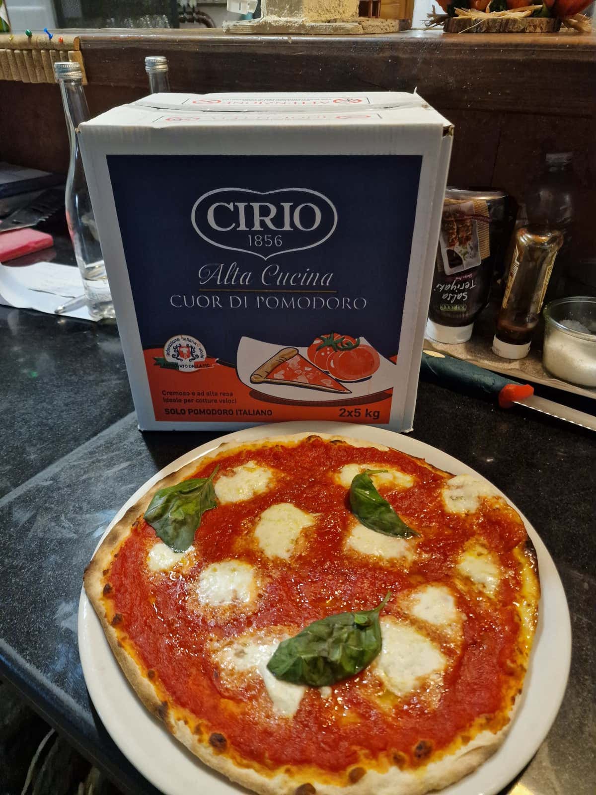 Una delle pizze di Piramide 2.0