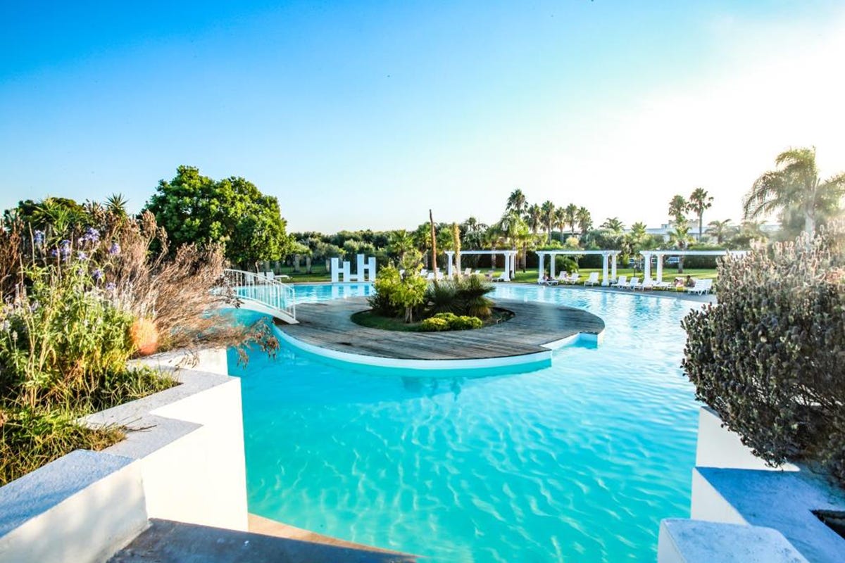 La piscina Masseria eco chic in Puglia? Tappa a Tenuta Moreno