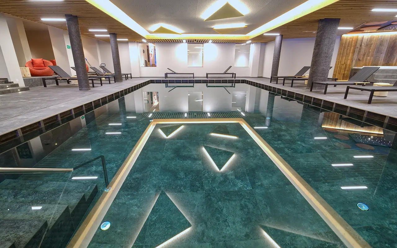 Piscina Disegna la tua vacanza sulle Dolomiti: le novità del Bonfanti di Chienes