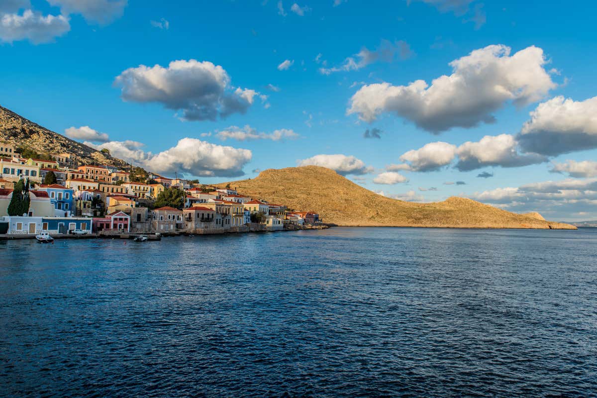 Le gemme del Dodecaneso: alla scoperta delle incantevoli isole dell'arcipelago greco Le gemme del Dodecaneso: alla scoperta delle incantevoli isole dell'arcipelago greco