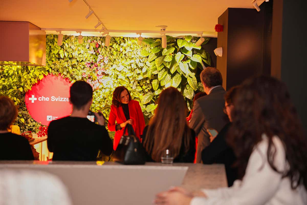 Scopri i sei formaggi svizzeri d'eccellenza protagonisti di “{[ ]} che Svizzeri”