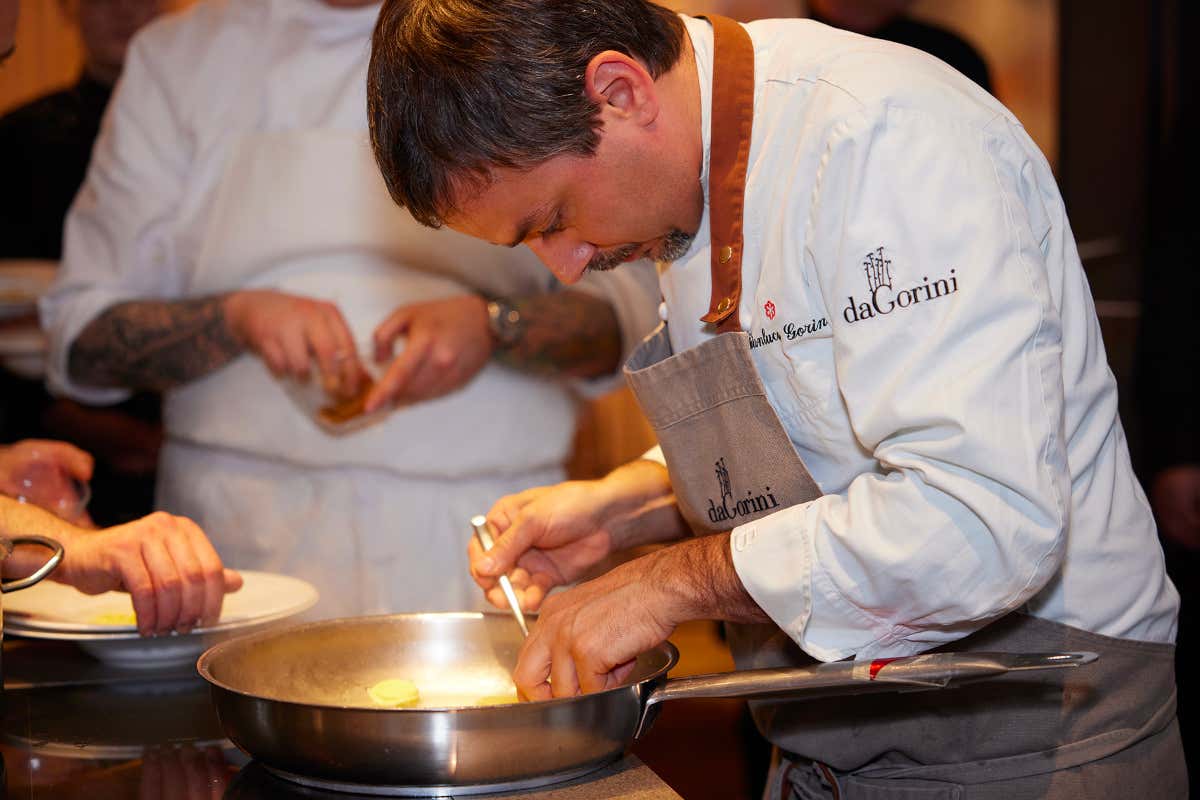Scopri i sei formaggi svizzeri d'eccellenza protagonisti di “{[ ]} che Svizzeri”