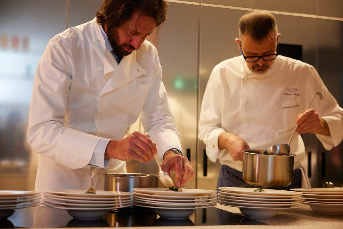 Scopri i sei formaggi svizzeri d'eccellenza protagonisti di “{[ ]} che Svizzeri”