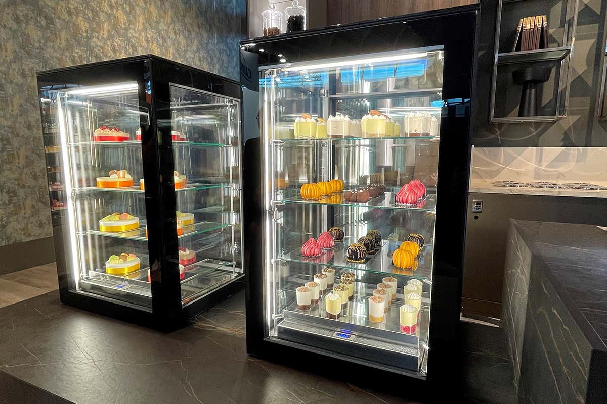 La nuova versione dell'espositore verticale Pivot I concept di servizio di Ifi