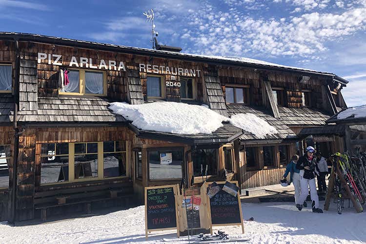 Il rifugio Piz Arlara (Wine Cup, in Alta Badia lezioni di turismo enogastronomico)