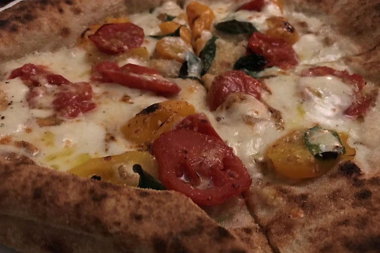 (La pizza unisce Brera e Montmartre Bioesserì ha ospitato Gennaro Nasti)