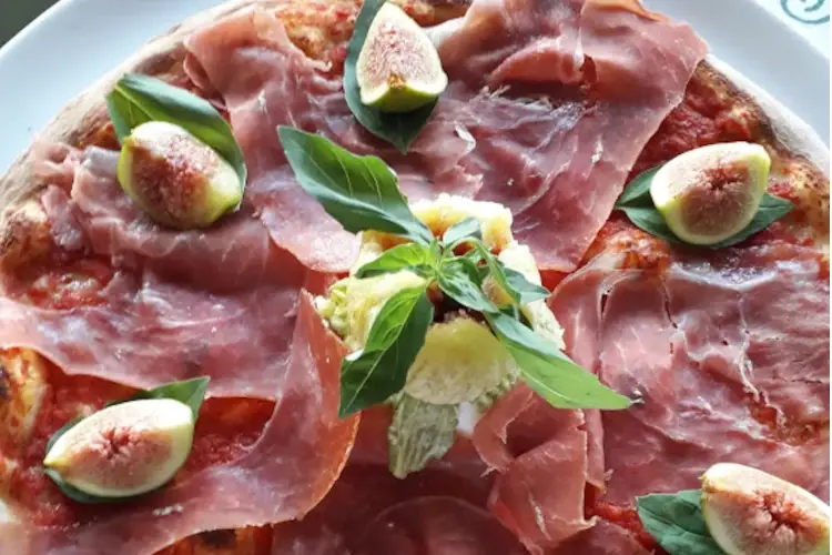 La pizza autunnale di Mario Principi Fantasia d&rsquo;incontro autunnale